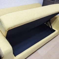 【収納部分あり】ソファ【二人掛け】の画像