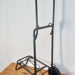 【B245】折りたたみ　キャリー　アウトドア用品　の画像