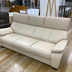 【お値下げしました！】karimoku 3人掛けソファー　入荷し...