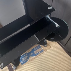 パソコンデスク　ガラス製の画像