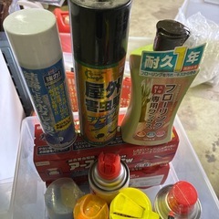 スプレー缶色々の画像