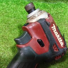 マキタ TD171DZ 充電式インパクトドライバー【市川行徳店】【店頭取引限定】【中古】管理番号：IT31MZ0SQ48Oの画像