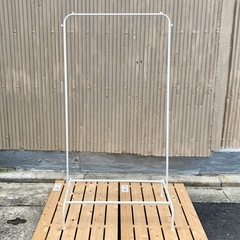 IKEA ハンガーラックの画像
