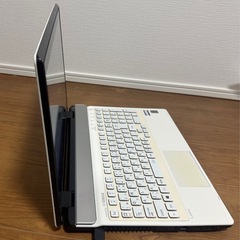 Nec i7 5世代　メモリ8GB SSD 256GB タッチパネル対応の画像