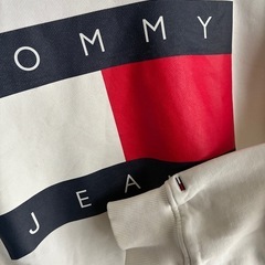 TOMMY JEANS　トレーナー　裏起毛の画像