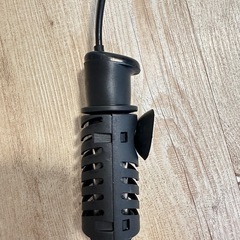 Tetra 水槽用ヒーター　100v 35w 26度ミニヒーターの画像