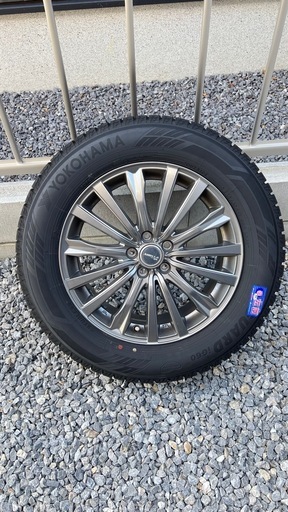 【4本セット】17インチスタッドレス ホイール付き 225 60R17 2023年製