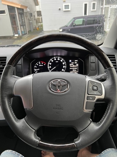 ハイエースステアリング ダークプライム