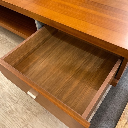 BoConcept　ボーコンセプト　ローボード　【店頭取引限定】【中古品】早い者勝ち！?足立区近郊配送可能！！ 