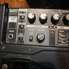 Rolandcube ギターアンプ 80gx ジャンクの画像