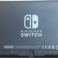 Nintendo switch 本体　ケース付きの画像