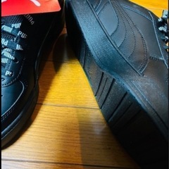 PUMA ケーブンロゴマニア 26.0cmの画像