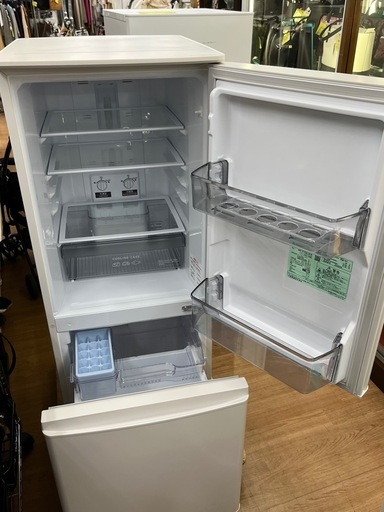 ☆ドリーム荒牧店☆ジモティー割引有☆【クリーニング済】　ミツビシ/2ドア冷蔵庫/MR-P15G-W/146L/2021