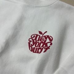 ホワイトスウェット new york burstの画像