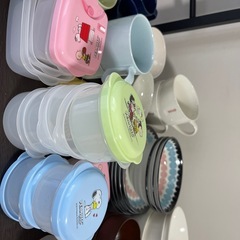 食器まとめ売りの画像