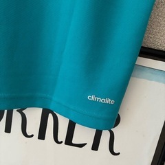 adidasTシャツ 👕 の画像