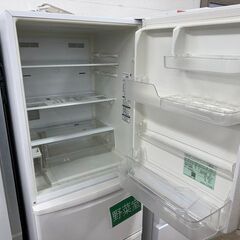J3002 【リユースのサカイ柏店】　Panasonic　パナソニック　3ドア冷蔵庫　NR-C340C-W　右開きタイプ　2019年製　クリーニング済み　参考価格162,800円の画像