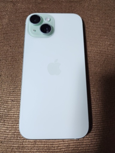 iphone15 ｸﾞﾘｰﾝ SIMﾌﾘｰ 128GB  バッテリー100％ MTMM3J/A  中古品