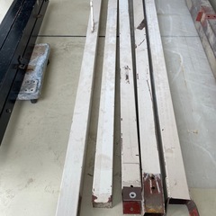 角パイ　鉄製　DIY 素材　資材　材料　5本 長さ2556mm 100×100 厚み3mmの画像