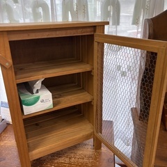 木製アンティークシェルフの画像