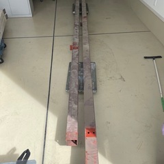 角パイ　2本　鉄製　DIY 材料　資材　長さ6000mmと5570mm 100×100 厚み3mmの画像