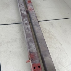 角パイ　2本　鉄製　DIY 材料　資材　長さ6000mmと5570mm 100×100 厚み3mmの画像