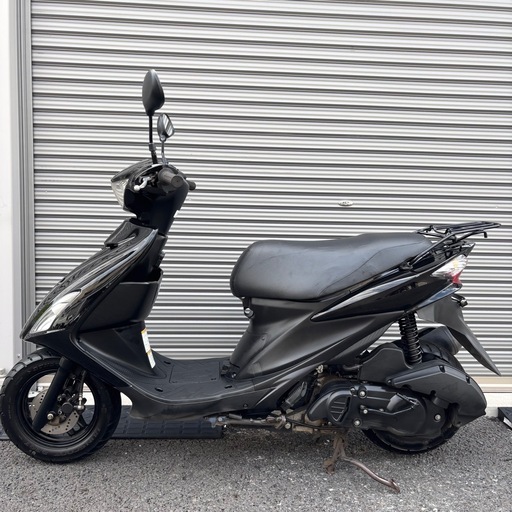 4245.低走行で即戦力　アドレスv125s シート、ミラー新品　綺麗な一台　千葉県柏市　即日配送、自走引き取りも可能