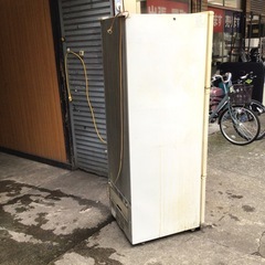 【ジャンク品】3ドア冷凍冷蔵庫／2000年製の画像