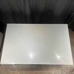 テーブルをまとめて無料でさしあげます！の画像