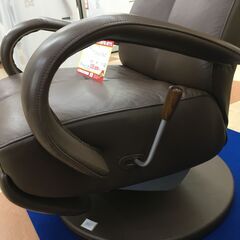 お値下げ!!  ３０％off  店頭引き取り限定‼  カリモク リクライニングチェア【🔥リサイクルモールみっけ柏🔥】の画像