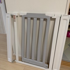 カトージ　ベビーゲート
の画像