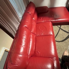 革張りL字ソファーの画像