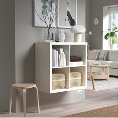 IKEAの本棚の画像