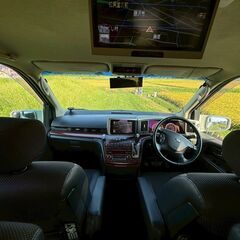 日産　エルグランド 4WD 3.5L V6 5ドア3.5HスターアーバンセレクションJ 4WD　8.1万　★値下★53万円→49.8万円　車検2年付の画像