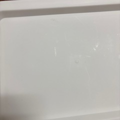 蓋付き収納ボックスの画像