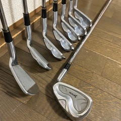 スリクソンアイアン（#3-#9）、P I-506 D/G R300の画像