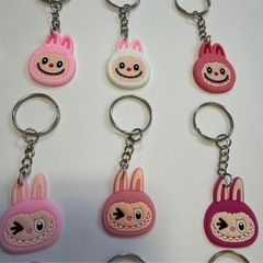 キャラクターアクリルキーホルダー3個セットの画像