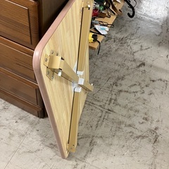 H2509-396 不二貿易（株） 折りたたみローテーブル ※脚が1か所ストッパーがゆるいです 中古 現状お渡しの画像