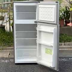 配送🉑【2019年製】シャープ ノンフロン冷凍冷蔵庫 SJ-H13E-Sの画像