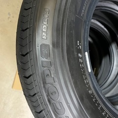 ハイエース200系195/80R15 107 /105S LT エコピアRD613　４本新車外しの画像