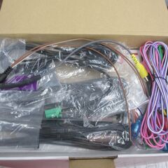カロッツェリアAVIC-RW812 カーナビ 未使用 箱汚れ有 【ハンズクラフト宜野湾店】の画像
