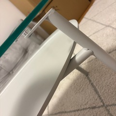 【急募】ガラスローテーブル　(じゃんくジャンク)の画像