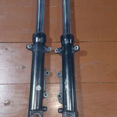 ＺＲＸ１２００フロントフォークの画像