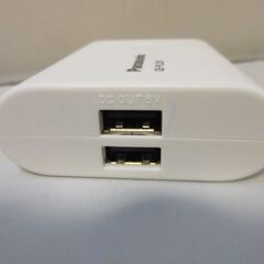 ☆Ｑ921　パナソニック　USB対応　モバイル電源パック　チャージパッド　Qi対応の画像
