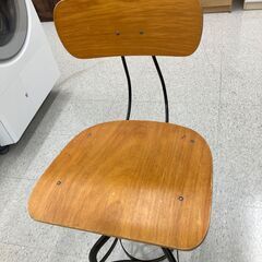 Northern Ohio Industrial カウンターチェアーの画像