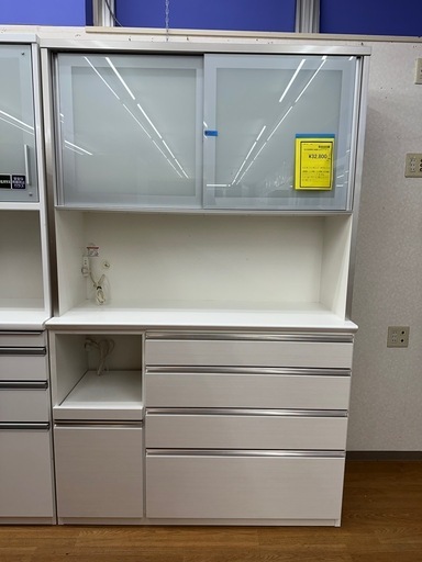 ⭐︎ドリーム荒牧店⭐︎ジモティー割引有⭐︎【クリーニング済み】松田家具　2枚扉スライドオープンボード