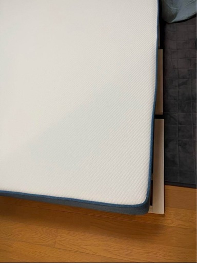 美品コアラマットレス　セミダブル