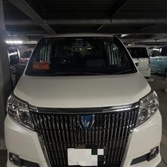 TOYOTAエスクァイアハイブリッド美車