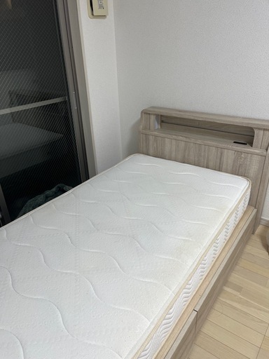 シングルベッド、マットレス