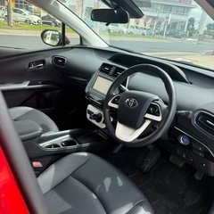 Toyota Prius 50 S Touring Selectionの画像